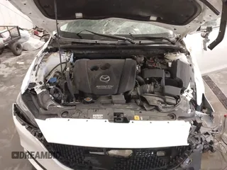 2018 Mazda Mazda6 Touring with VIN JM1GL1VM2J1324151, listed as a IAAI auction lot 41798049 with 37,415 mi miles. Bid and sale history available at carsss.com. Image 10.