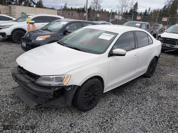 2011 Volkswagen Jetta Sedan SE w/Convenience with VIN 3VWDX7AJ7BM304288, listed as a IAAI auction lot 41702884 with 144,839 mi miles. Bid and sale history available at carsss.com. Image 18.