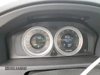 2011 Volvo S80 3.2L с VIN YV1952AS6B1149492, выставлен на аукционе Copart как лот 55213535 с пробегом 174 420 миль миль и Чистый • Clean title. История ставок и продаж доступна на DreamBid. Изображение 9.
