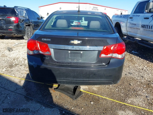 2013 Chevrolet Cruze LS with VIN 1G1PA5SH0D7240005, listed as a IAAI auction lot 41418699 with 132,556 mi miles. Bid and sale history available at carsss.com. Image 16.