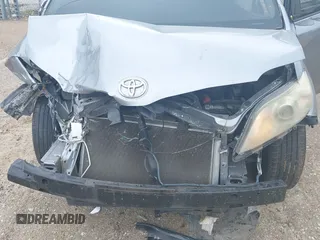 2012 Toyota Sienna XLE AAS с VIN 5TDYK3DC8CS276589, выставлен на аукционе IAAI как лот 42252242 с пробегом 221 618 миль миль и . История ставок и продаж доступна на DreamBid. Изображение 6.