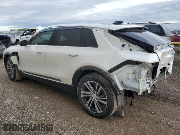 2024 Cadillac LYRIQ Luxury z VIN 1GYKPSRK6RZ121087, wystawiony jako Copart lot #83309844 z przebiegiem 3038 mil mil oraz Szkody całkowita. Historia ofert i sprzedaży dostępna na DreamBid. Obrazek 2.