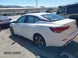 2022 Nissan Sentra SV with VIN 3N1AB8CV3NY305447, listed as a IAAI auction lot 41882034 with 29,983 mi miles and . Bid and sale history available at DreamBid. Image 3.
