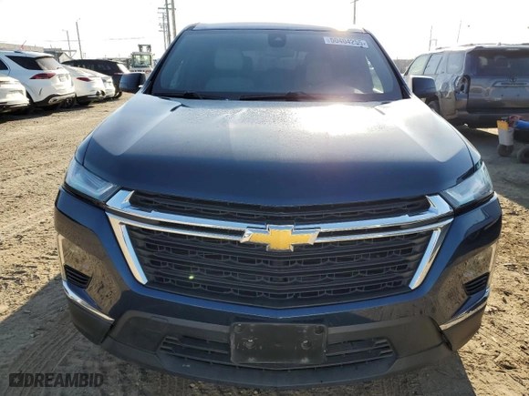 2022 Chevrolet Traverse LS with VIN 1GNERFKWXNJ136631, listed as a Copart auction lot 50404255 with 65,325 mi miles and Salvage Title. Bid and sale history available at carsss.com. Image 5.