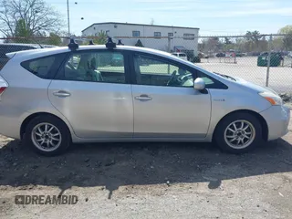 2013 Toyota Prius Two with VIN JTDZN3EU6D3192048, listed as a IAAI auction lot 42096878 with 188,744 mi miles and . Bid and sale history available at carsss.com. Image 13.