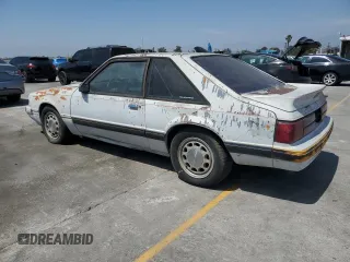 1988 Ford Mustang with VIN 1FABP41A6JF284130, listed as a Copart auction lot 60257045 with 38,867 mi miles and Clean title. Bid and sale history available at DreamBid. Image 2.