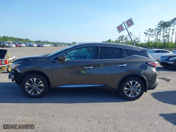 2016 Nissan Murano S with VIN 5N1AZ2MGXGN128770, listed as a IAAI auction lot 41952583 with 147,646 mi miles. Bid and sale history available at carsss.com. Image 13.