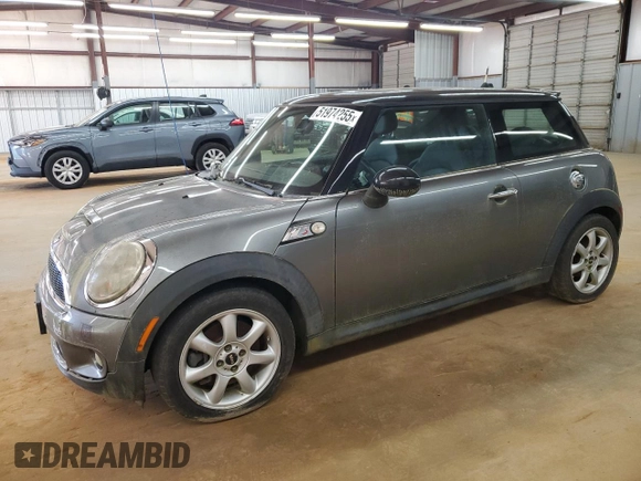 2010 MINI Hardtop S with VIN WMWMF7C59ATW88691, listed as a Copart auction lot 51974255 with Not Provided miles and Clean Title. Bid and sale history available at DreamBid. Image 1.