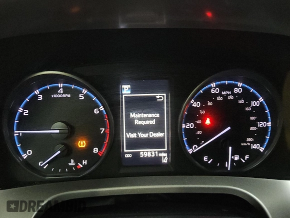 2018 Toyota RAV4 LE with VIN JTMBFREV5JD256838, listed as a Copart auction lot 48134385 with 59,831 mi miles and Clean Title. Bid and sale history available at DreamBid. Image 9.
