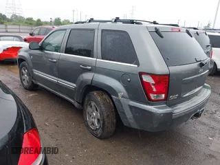 2007 Jeep Grand Cherokee Limited with VIN 1J8HR58P27C604125, listed as a IAAI auction lot 42636591 with 175,597 mi miles and . Bid and sale history available at DreamBid. Image 3.