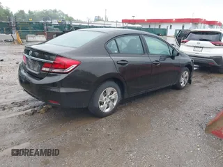 2014 Honda Civic LX z VIN 2HGFB2F5XEH538843, wystawiony jako IAAI lot #42232234 z przebiegiem 165 938 mil mil oraz . Historia ofert i sprzedaży dostępna na DreamBid. Obrazek 4.