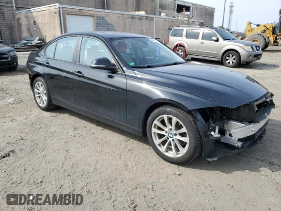2018 BMW 3 Series 320i xDrive with VIN WBA8E5G52JNU47627, listed as a Copart auction lot 46192395 with 61,349 mi miles and Salvage Title. Bid and sale history available at carsss.com. Image 4.