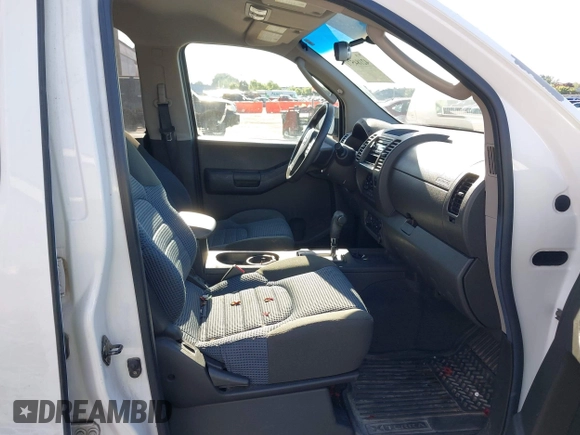 2005 Nissan Xterra S with VIN 5N1AN08WX5C656111, listed as a IAAI auction lot 42184571 with 85,826 mi miles and . Bid and sale history available at DreamBid. Image 5.
