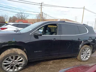 2024 GMC Acadia AWD Denali z VIN 1GKENRKS8RJ170659, wystawiony jako IAAI lot #41617698 z przebiegiem 14 137 mil mil oraz . Historia ofert i sprzedaży dostępna na DreamBid. Obrazek 14.