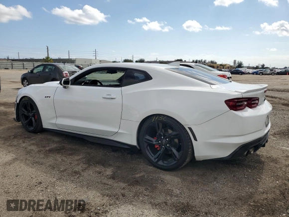 2020 Chevrolet Camaro 1SS with VIN 1G1FF1R78L0145704, listed as a Copart auction lot 39743783 with 39,338 mi miles. Bid and sale history available at carsss.com. Image 2.