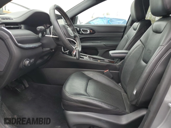 2022 Jeep Compass High Altitude z VIN 3C4NJDCB2NT207149, wystawiony jako Copart lot #52701515 z przebiegiem 14 479 mil mil oraz Czysty tytuł • Clean title. Historia ofert i sprzedaży dostępna na DreamBid. Obrazek 7.