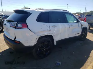 2020 Jeep Cherokee Altitude with VIN 1C4PJMLB4LD536737, listed as a Copart auction lot 73999964 with 25,610 mi miles and Salvage Title. Bid and sale history available at carsss.com. Image 3.