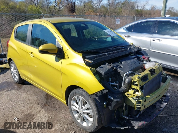 2022 Chevrolet Spark 1LT with VIN KL8CD6SA5NC011634, listed as a IAAI auction lot 41322053 with 28,971 mi miles. Bid and sale history available at carsss.com. Image 1.