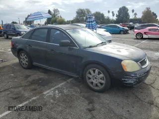 2007 Ford Five Hundred SEL with VIN 1FAHP24197G104300, listed as a Copart auction lot 81004154 with 0 mi miles and Salvage Title. Bid and sale history available at carsss.com. Image 4.