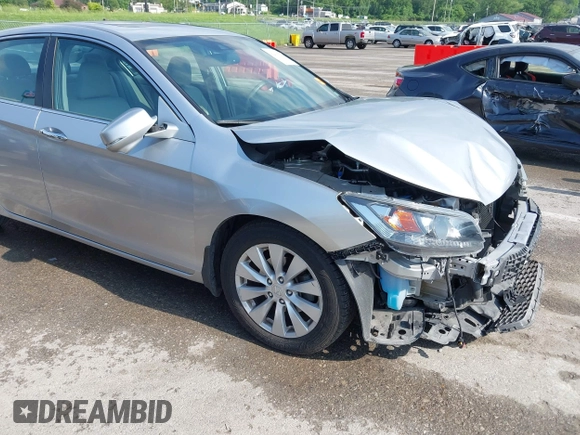 2015 Honda Accord EX-L с VIN 1HGCR2F89FA150253, выставлен на аукционе IAAI как лот 42293502 с пробегом 70 025 миль миль и . История ставок и продаж доступна на DreamBid. Изображение 19.
