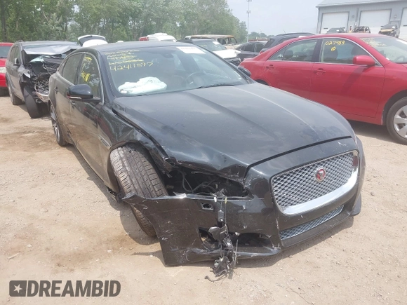 2017 Jaguar XJ Portfolio with VIN SAJWJ2GD4H8W05326, listed as a IAAI auction lot 42411897 with 49,179 mi miles and . Bid and sale history available at DreamBid. Image 1.