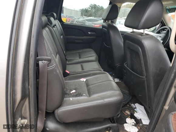 2009 Chevrolet Avalanche LT w/2LT with VIN 3GNFK22099G219939, listed as a Copart auction lot 87697015 with 176,558 mi miles and Salvage Title. Bid and sale history available at carsss.com. Image 10.