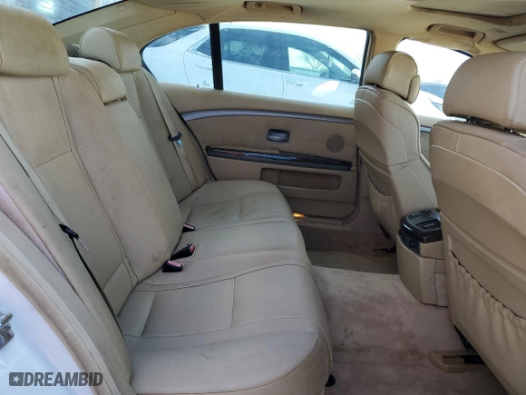 2008 BMW 7 Series 750Li with VIN WBAHN835X8DT79276, listed as a Copart auction lot 83698664 with 589,009 mi miles and Clean Title. Bid and sale history available at carsss.com. Image 10.