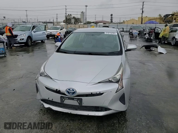 2016 Toyota Prius Two with VIN JTDKBRFU1G3011017, listed as a Copart auction lot 47075295 with 186,979 mi miles and Salvage Title. Bid and sale history available at carsss.com. Image 11.
