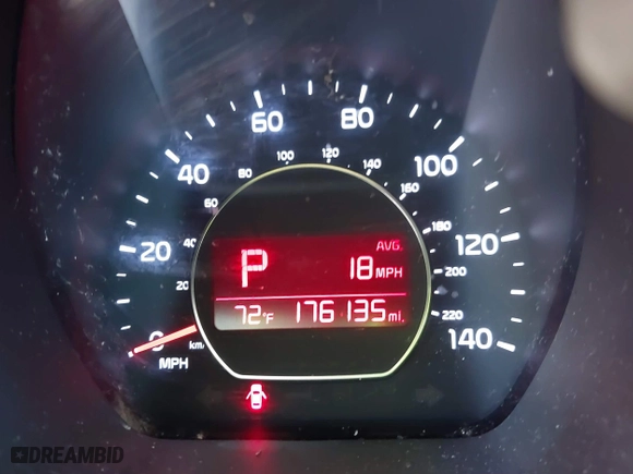 2015 Kia Soul with VIN KNDJN2A26F7170624, listed as a IAAI auction lot 41714567 with 176,135 mi miles. Bid and sale history available at carsss.com. Image 13.
