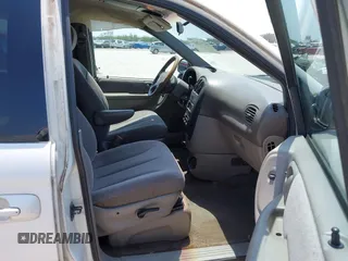 2001 Dodge Caravan Sport z VIN 2B4GP44331R262380, wystawiony jako IAAI lot #42317023 z przebiegiem 219 264 mil mil oraz . Historia ofert i sprzedaży dostępna na DreamBid. Obrazek 5.