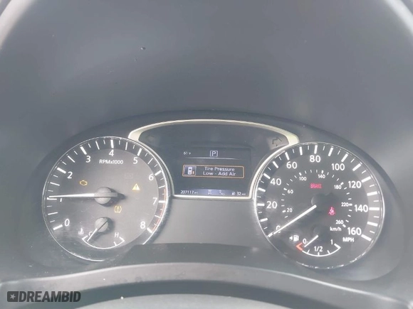 2018 Nissan Altima 2.5 S with VIN 1N4AL3AP0JC157915, listed as a IAAI auction lot 41776026 with 207,117 mi miles. Bid and sale history available at carsss.com. Image 7.