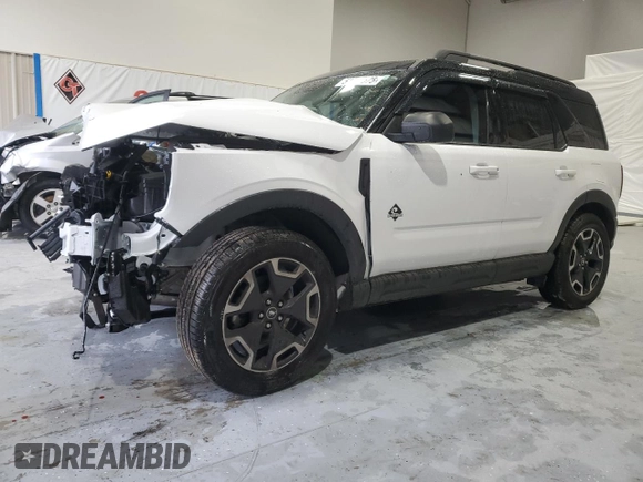2021 Ford Bronco Sport Outer Banks z VIN 3FMCR9C6XMRB07632, wystawiony jako Copart lot #51794575 z przebiegiem 41 159 mil mil oraz Szkoda całkowita • Salvage title. Historia ofert i sprzedaży dostępna na DreamBid. Obrazek 1.