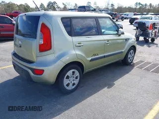 2013 Kia Soul with VIN KNDJT2A53D7543244, listed as a IAAI auction lot 41795782 with 158,671 mi miles. Bid and sale history available at carsss.com. Image 4.