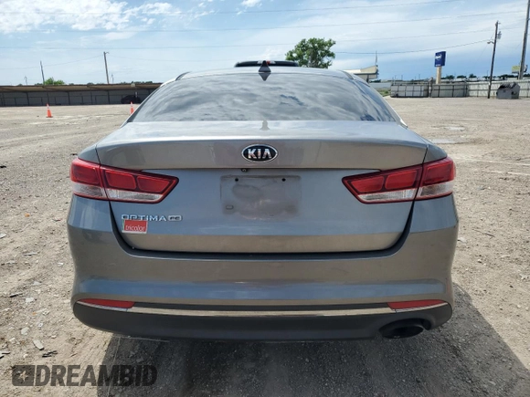 2016 Kia Optima LX z VIN 5XXGT4L39GG097307, wystawiony jako Copart lot #56001485 z przebiegiem 132 244 mil mil oraz Czysty tytuł • Clean title. Historia ofert i sprzedaży dostępna na DreamBid. Obrazek 6.