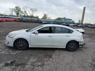 2014 Nissan Altima SV with VIN 1N4AL3AP7EC141832, listed as a IAAI auction lot 42019574 with 124,802 mi miles and . Bid and sale history available at carsss.com. Image 14.