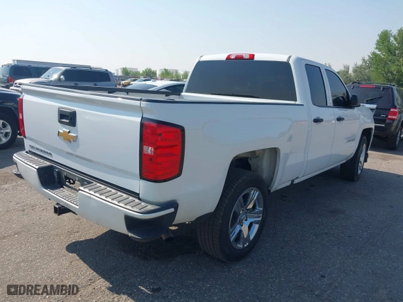 2016 Chevrolet Silverado 1500 Custom with VIN 1GCVKPEC8GZ222688, listed as a IAAI auction lot 39995351 with 105,539 mi miles. Bid and sale history available at carsss.com. Image 4.