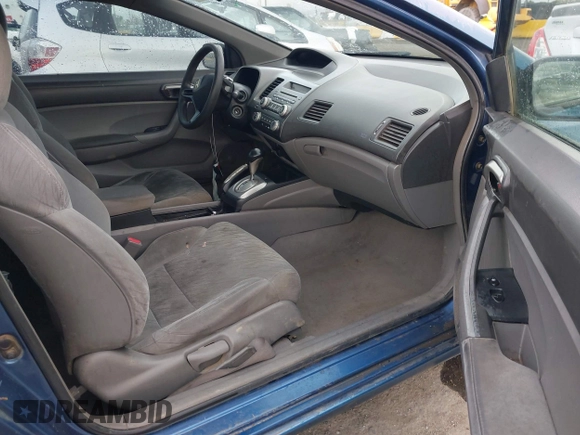 2006 Honda Civic Cpe LX with VIN 2HGFG12646H539160, listed as a IAAI auction lot 41935063 with 223,824 mi miles. Bid and sale history available at carsss.com. Image 5.