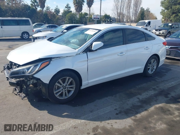 2015 Hyundai Sonata SE with VIN 5NPE24AFXFH083023, listed as a IAAI auction lot 41428991 with 55,288 mi miles and . Bid and sale history available at DreamBid. Image 2.
