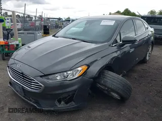 2019 Ford Fusion SE with VIN 3FA6P0HD3KR284679, listed as a IAAI auction lot 41925937 with 67,058 mi miles. Bid and sale history available at carsss.com. Image 20.