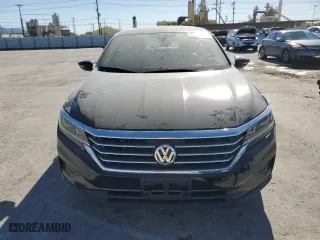 2020 Volkswagen Passat 2.0T SE with VIN 1VWSA7A31LC016120, listed as a Copart auction lot 39723313 with 51,619 mi miles. Bid and sale history available at carsss.com. Image 5.