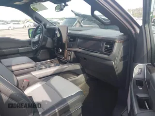 2023 Ford F-150 Lightning Pro с VIN 1FT6W1EVXPWG49668, выставлен на аукционе IAAI как лот 42269881 с пробегом 15 012 миль миль и . История ставок и продаж доступна на DreamBid. Изображение 5.
