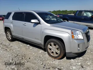 2014 GMC Terrain SLE z VIN 2GKALMEK3E6240076, wystawiony jako Copart lot #52228405 z przebiegiem 160 136 mil mil oraz Czysty tytuł • Clean title. Historia ofert i sprzedaży dostępna na DreamBid. Obrazek 4.