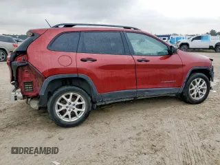 2016 Jeep Cherokee Sport with VIN 1C4PJLAB7GW347846, listed as a Copart auction lot 58620435 with 92,612 mi miles and Salvage title. Bid and sale history available at DreamBid. Image 3.
