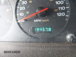 2001 Jeep Grand Cherokee Laredo with VIN 1J4GW48N61C642351, listed as a IAAI auction lot 41783127 with 194,578 mi miles and . Bid and sale history available at DreamBid. Image 15.