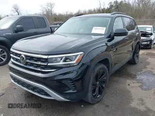 2022 Volkswagen Atlas 3.6L V6 SE w/Technology with VIN 1V2HR2CA9NC548835, listed as a IAAI auction lot 41532251 with 22,354 mi miles. Bid and sale history available at carsss.com. Image 17.