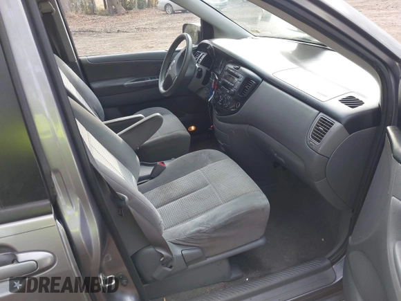 2005 Mazda MPV LX with VIN JM3LW28J650551360, listed as a IAAI auction lot 40951289 with 168,088 mi miles. Bid and sale history available at carsss.com. Image 5.