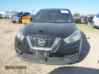 2020 Nissan Kicks S z VIN 3N1CP5BV6LL533723, wystawiony jako IAAI lot #41974845 z przebiegiem 160 874 mil mil oraz . Historia ofert i sprzedaży dostępna na DreamBid. Obrazek 12.
