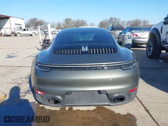 2024 Porsche 911 Carrera S with VIN WP0AB2A91RS219543, listed as a IAAI auction lot 41646404 with 2,644 mi miles. Bid and sale history available at carsss.com. Image 16.