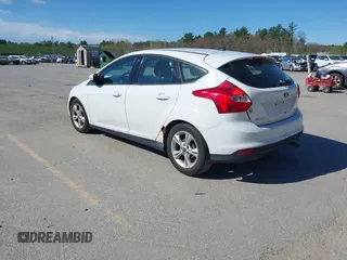 2013 Ford Focus SE with VIN 1FADP3K27DL128775, listed as a IAAI auction lot 42119223 with 138,846 mi miles. Bid and sale history available at carsss.com. Image 3.