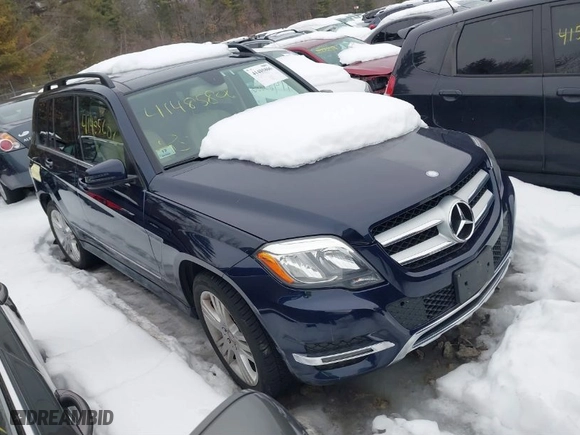 2015 Mercedes-Benz GLK-Class GLK 350 with VIN WDCGG8JB6FG350607, listed as a IAAI auction lot 41485806 with 129,349 mi miles. Bid and sale history available at carsss.com. Image 1.